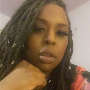 Meet your Posher, Jenna